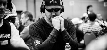 Tre fili fanno uno spago, un Phil fa 17 braccialetti: la grande storia del Poker Brat