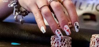 Unghie... da poker!