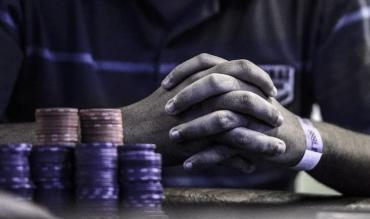 Un giocatore di poker