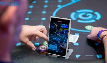 Split poker